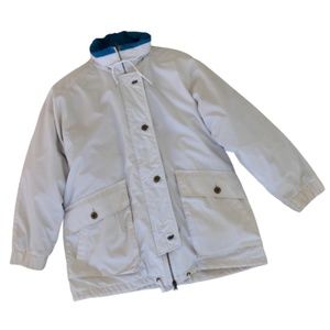VINTAGE~LONDON FOG Womens Winter Jacket~White w/Teal Collar Accent~ Button & Zip